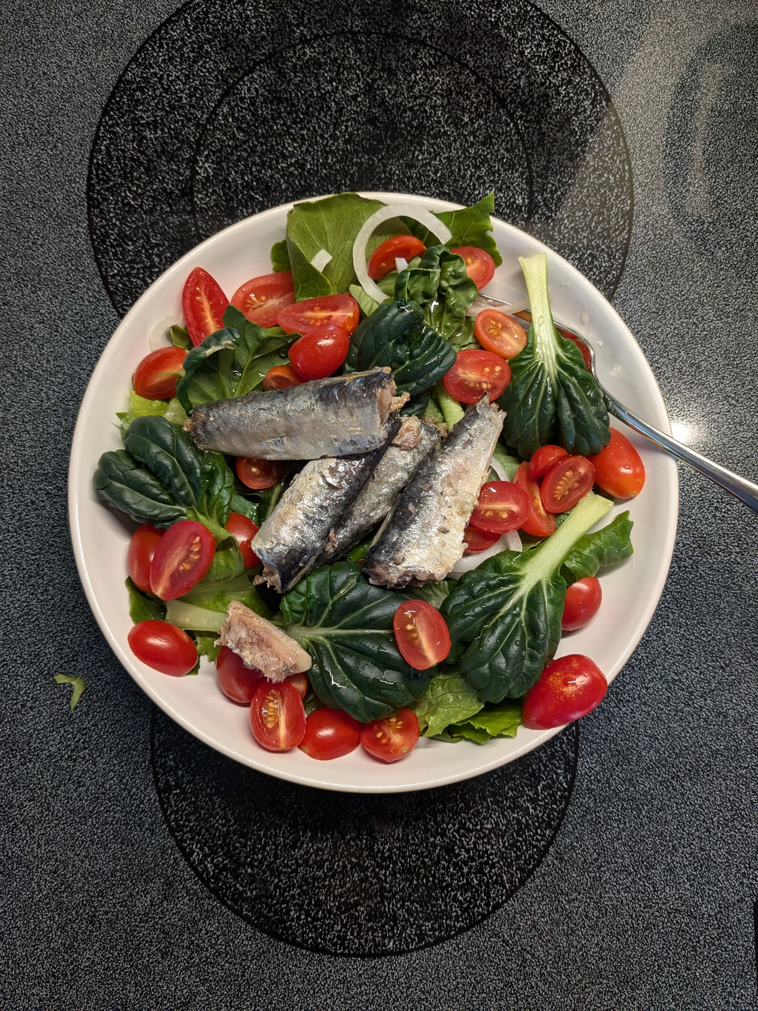 Update #3: 2024-11-05: Day 28Rinse and refill! My anticipated salad was delayed because I got sick, and the lettuces NEEDED…